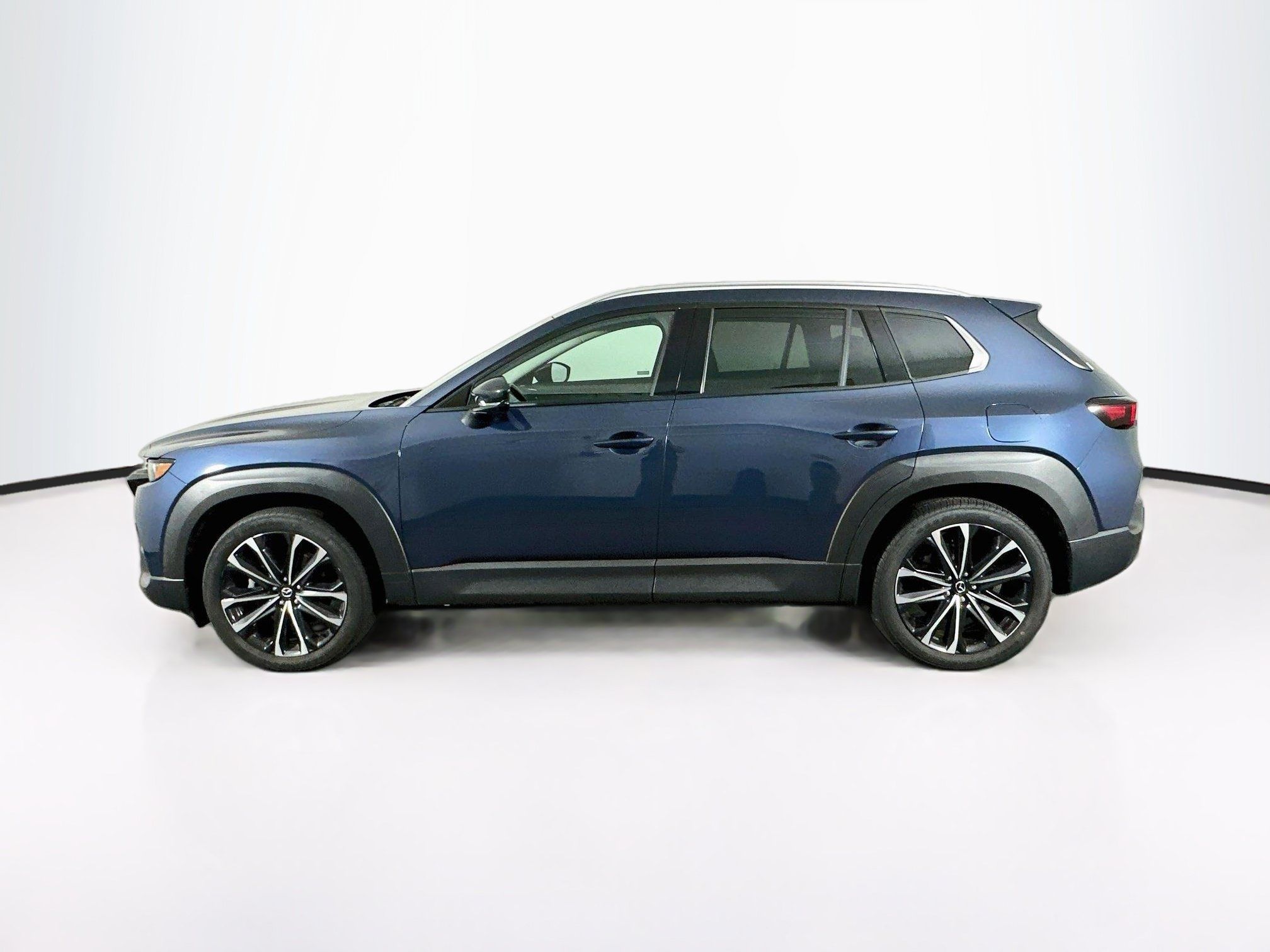 Used 2025 MAZDA CX-50 AWD 2.5 S w/ Premium Plus Pkg image 4