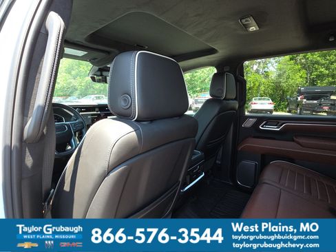 Used 2026 GMC Sierra 3500 Denali Ultimate AWD/4WD image 31