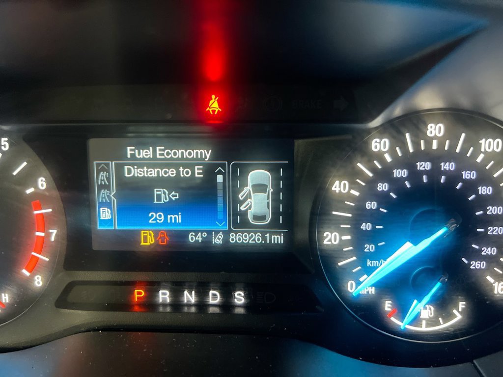 Used 2019 Ford Edge SE FWD image 13