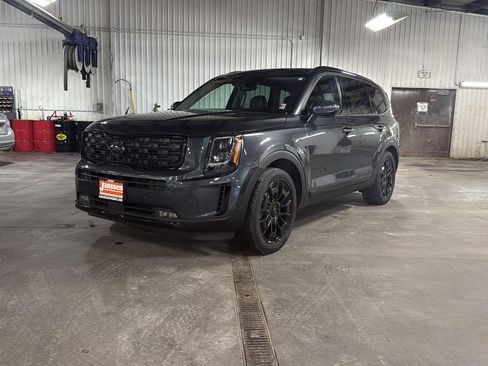 Used 2021 Kia Telluride SX w/ Nightfall Edition Package image 8