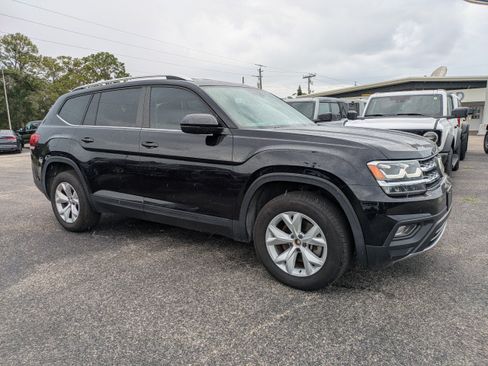 Used 2018 Volkswagen Atlas SE AWD/4WD image 2