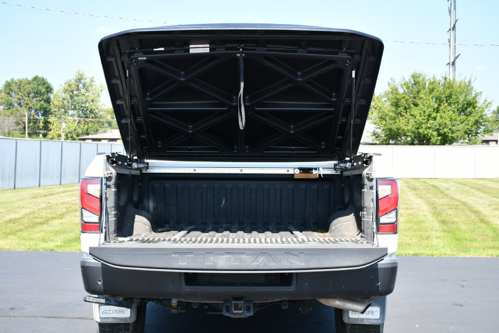 Used 2021 Nissan Titan PRO-4X w/ Pro-4x Convenience Package AWD/4WD image 26