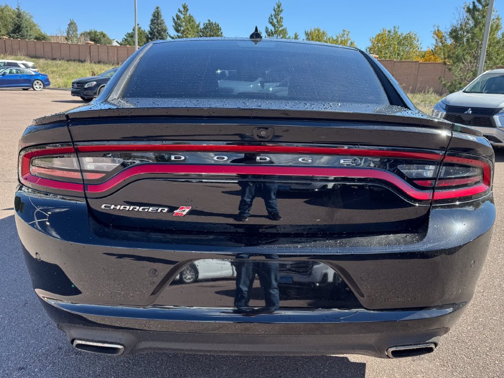 Used 2020 Dodge Charger SXT AWD/4WD image 5