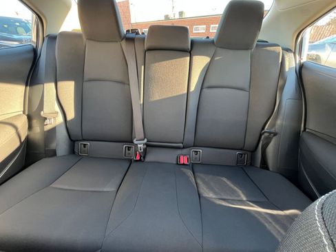 Used 2025 Toyota Corolla LE image 37