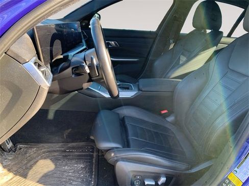 Used 2023 BMW 330i xDrive Sedan w/ M Sport Package image 9