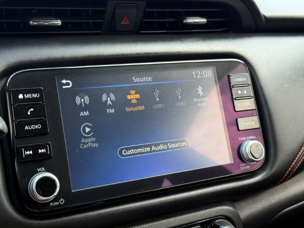 Used 2023 Nissan Kicks SR w/ SR Premium Package FWD image 25