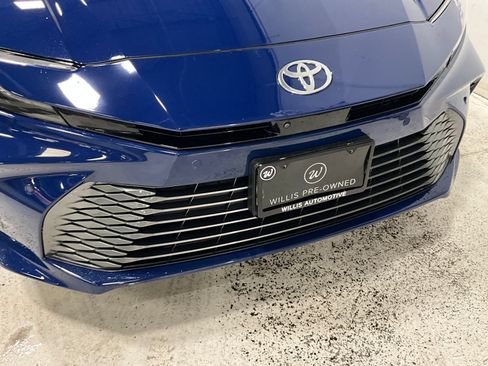 Used 2026 Toyota Camry XLE w/ Premium Plus Package AWD/4WD image 28