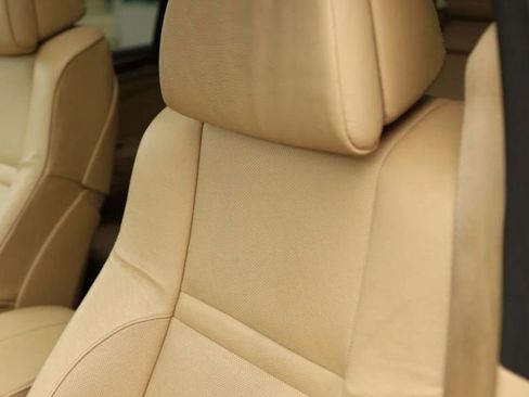 Used 2011 BMW X5 xDrive50i AWD/4WD image 16