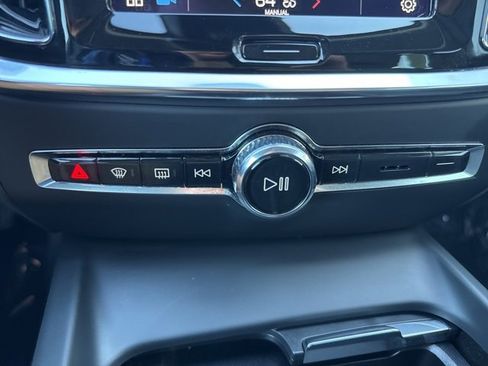 Certified 2024 Volvo S60 B5 Core image 23