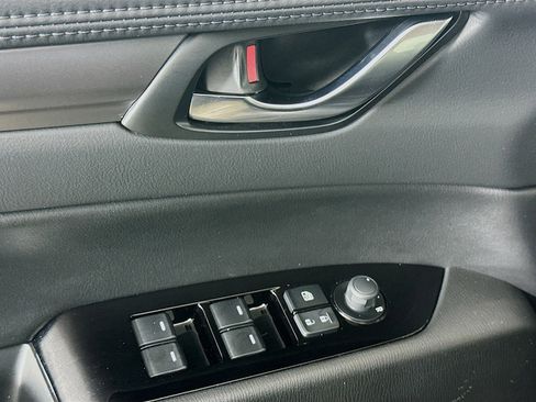 Used 2025 MAZDA CX-5 AWD 2.5 S w/ Preferred Package image 15