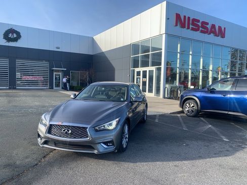 Used 2022 INFINITI Q50 Luxe image 2