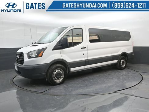 Used 2016 Ford Transit 350 XL image 7