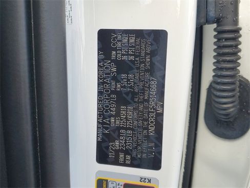 Used 2024 Kia Niro SX Touring image 26