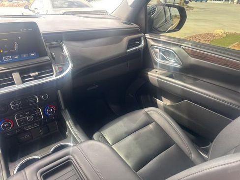 Used 2023 Chevrolet Tahoe Z71 AWD/4WD image 17