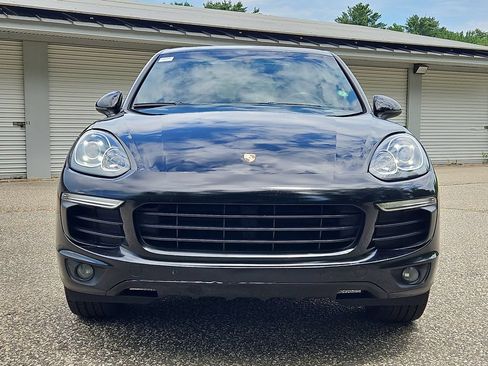 Used 2018 Porsche Cayenne AWD/4WD image 10