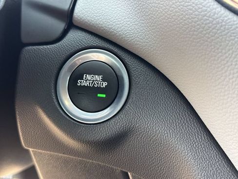 Used 2024 Chevrolet Equinox LS w/ Midnight Edition FWD image 16