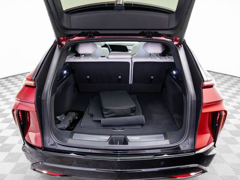 New 2026 Cadillac Lyriq Sport image 29