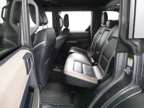 Certified 2023 Ford Bronco Wildtrak AWD/4WD image 27