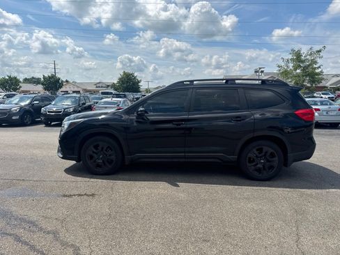 Used 2023 Subaru Ascent Onyx Edition AWD/4WD image 11