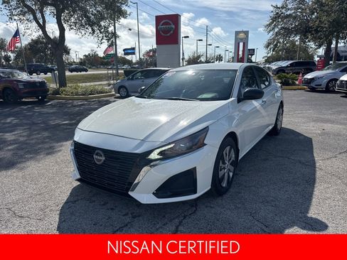 Certified 2025 Nissan Altima 2.5 S image 2