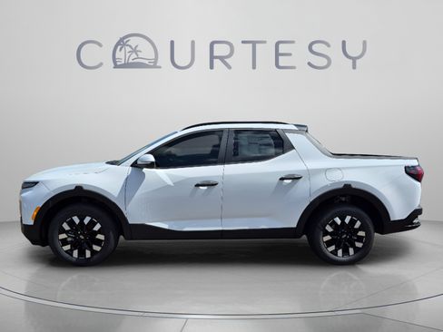 New 2026 Hyundai Santa Cruz SEL FWD image 2