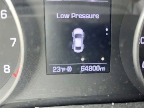 Used 2018 Hyundai Elantra SEL image 16