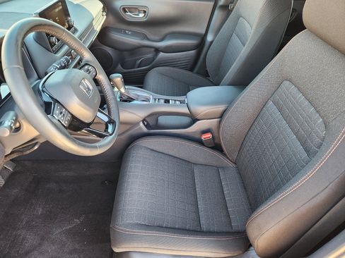 Used 2023 Honda HR-V Sport image 13