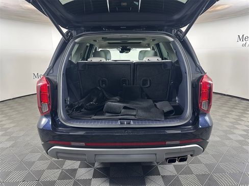 Used 2024 Hyundai Palisade Limited image 18