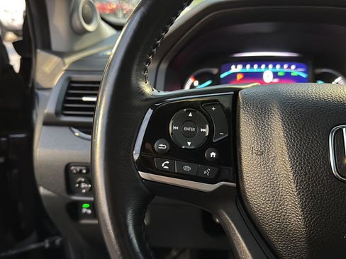Used 2022 Honda Pilot Touring image 19