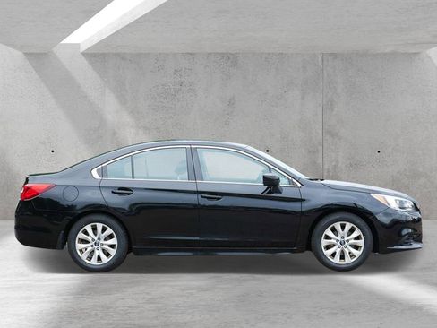 Used 2015 Subaru Legacy 2.5i Premium w/ Popular Package #2 AWD/4WD image 2