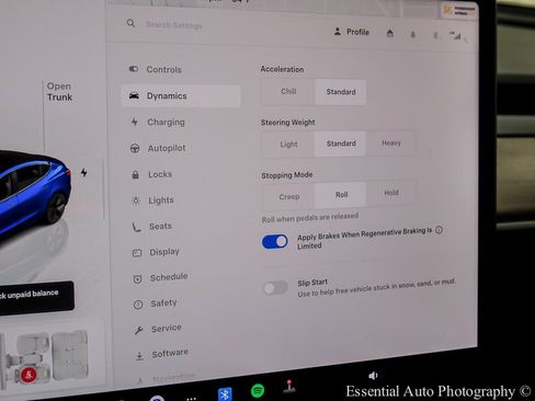 Used 2023 Tesla Model 3 Standard Range image 19