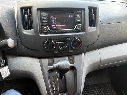 Used 2019 Nissan NV200 S w/ Cruise Control Package FWD image 27