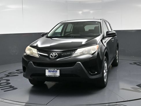 Used 2013 Toyota RAV4 LE AWD/4WD image 5