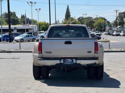 Used 1999 Ford F350 4x4 Crew Cab DRW Super Duty image 4