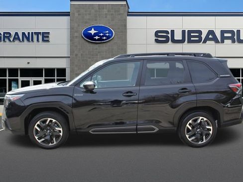 Certified 2025 Subaru Forester Limited AWD/4WD image 7