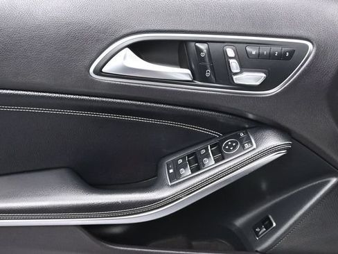 Used 2019 Mercedes-Benz GLA 250 image 6