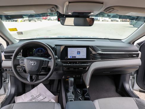 Certified 2025 Toyota Camry LE w/ Convenience Package FWD image 35