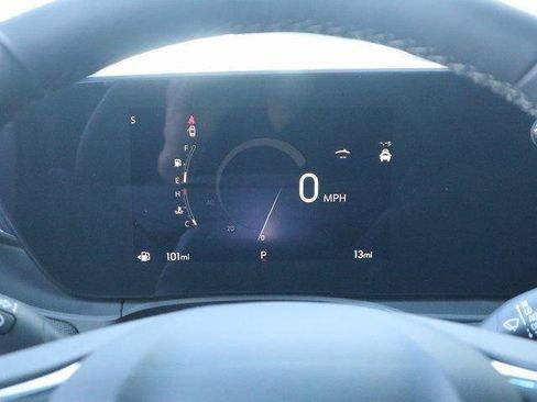 New 2026 Buick Envista Sport Touring FWD image 31