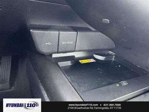 Used 2023 Toyota Camry XSE image 27