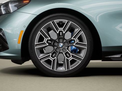 New 2026 BMW 530i w/ M Sport Package image 7