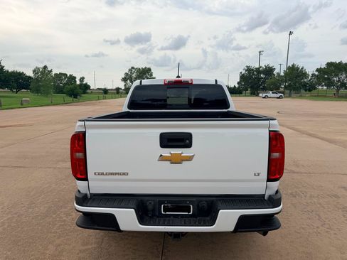 Used 2016 Chevrolet Colorado LT w/ LT Convenience Package AWD/4WD image 9