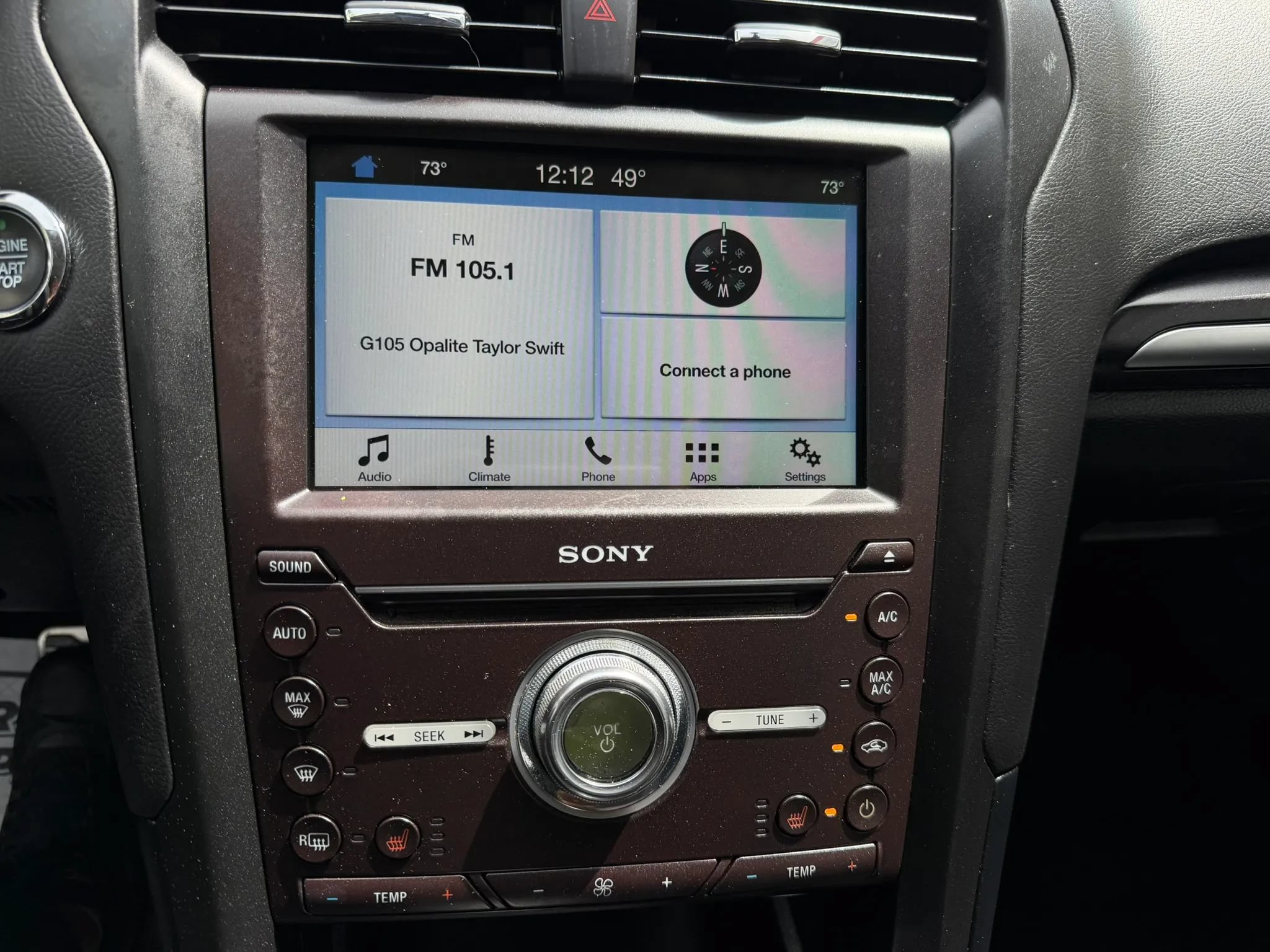 Used 2018 Ford Fusion Titanium AWD/4WD image 26