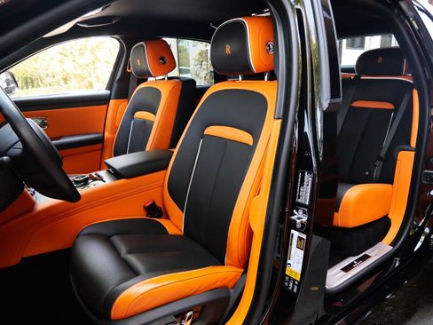 Certified 2021 Rolls-Royce Ghost AWD/4WD image 27