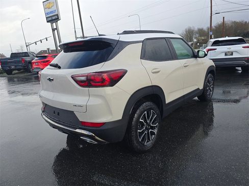 New 2026 Chevrolet TrailBlazer ACTIV w/ Convenience Package image 3