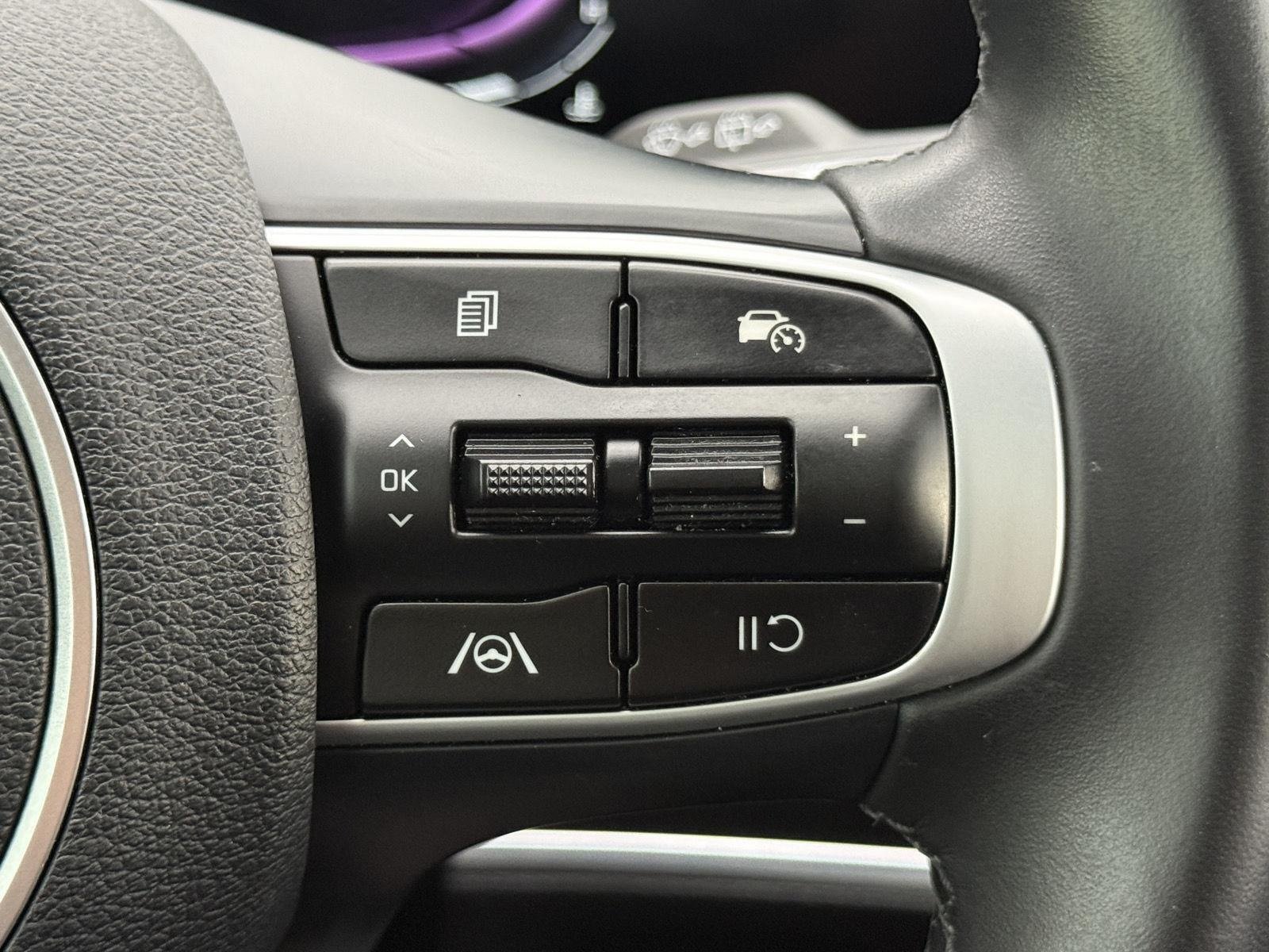 Used 2023 Kia Sportage X-Line w/ X-Line Premium Package AWD/4WD image 33