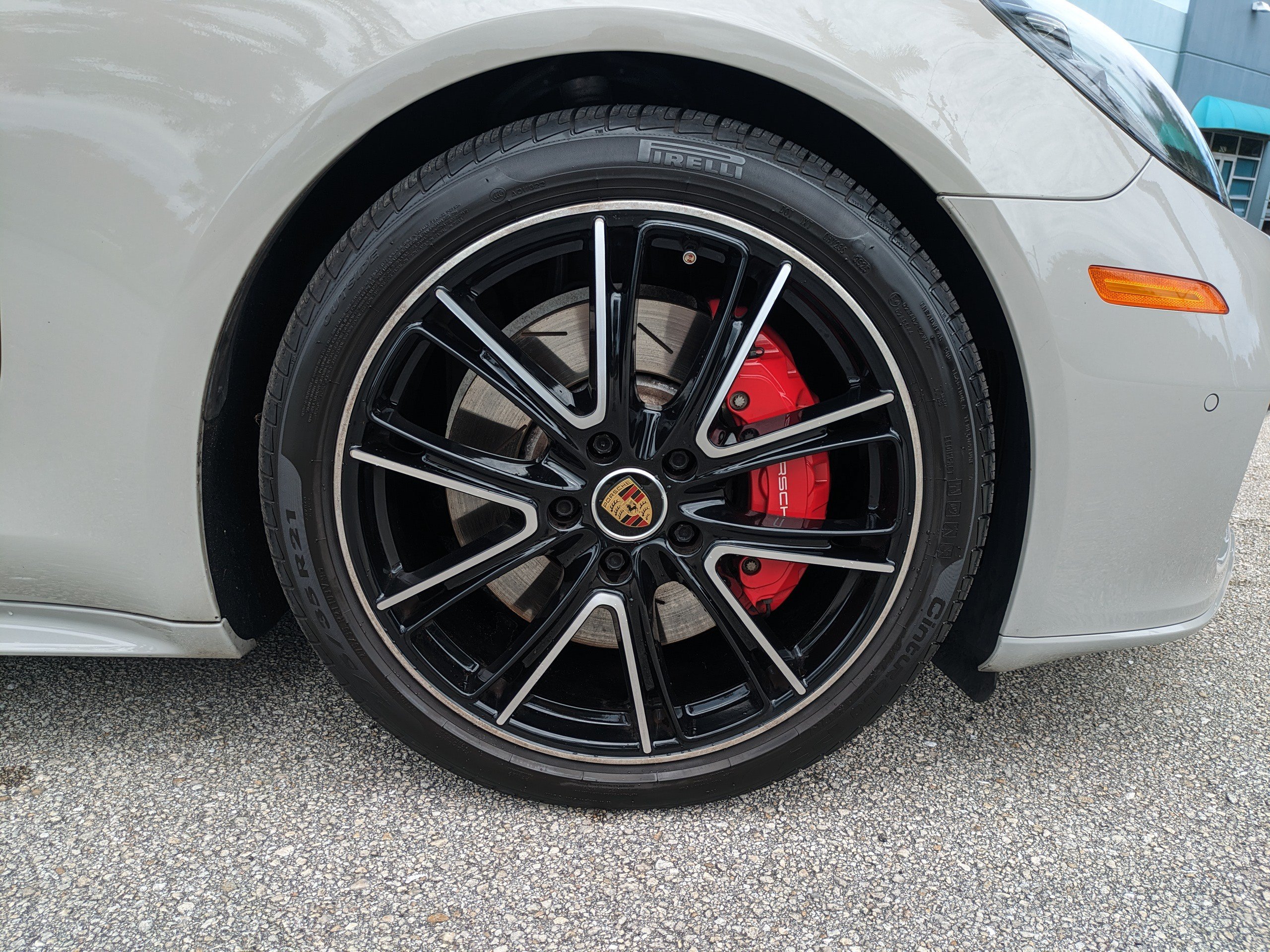 Used 2022 Porsche Panamera GTS w/ Premium Package AWD/4WD image 11