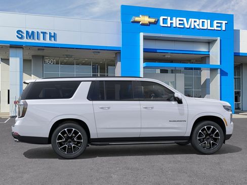 New 2026 Chevrolet Suburban RST w/ Advanced Technology Package AWD/4WD image 29