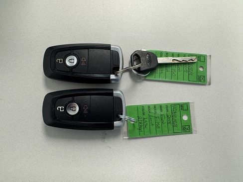 Used 2018 Ford F150 Lariat image 36