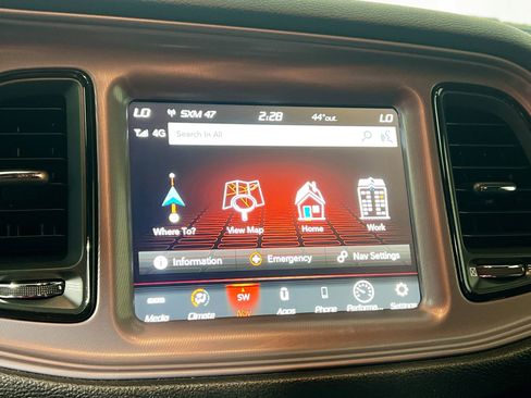 Used 2023 Dodge Challenger R/T w/ Blacktop Package image 28