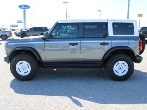 New 2026 Ford Bronco Heritage Edition AWD/4WD image 5
